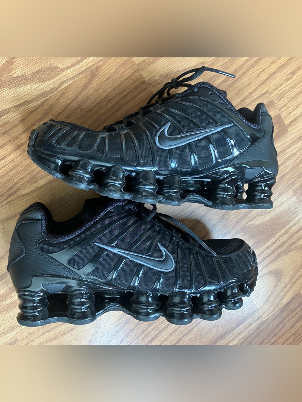 NIKE SHOX TL BLACK WOMENS AR3566-002
